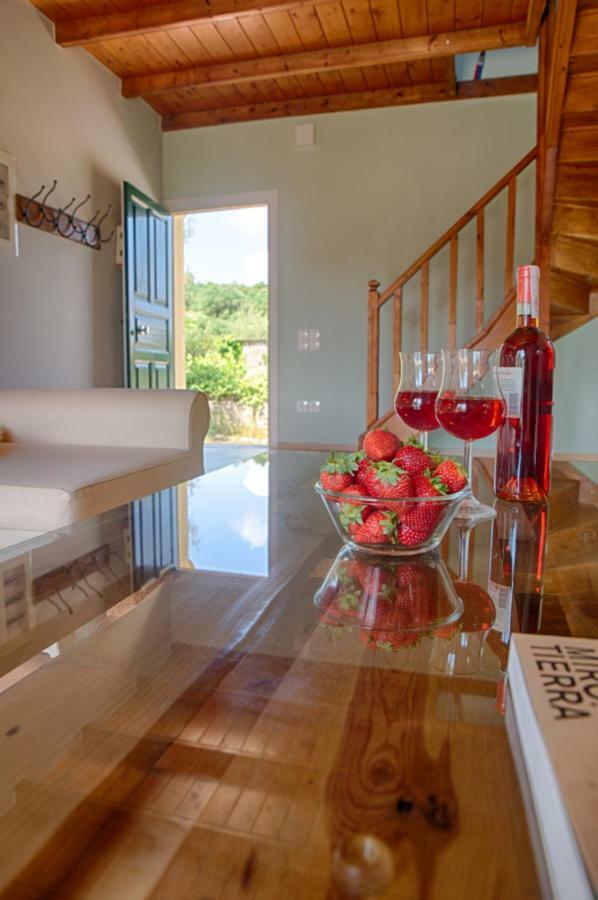 Modern Eco Friendly Villa Close To Town Pelekas Exterior foto